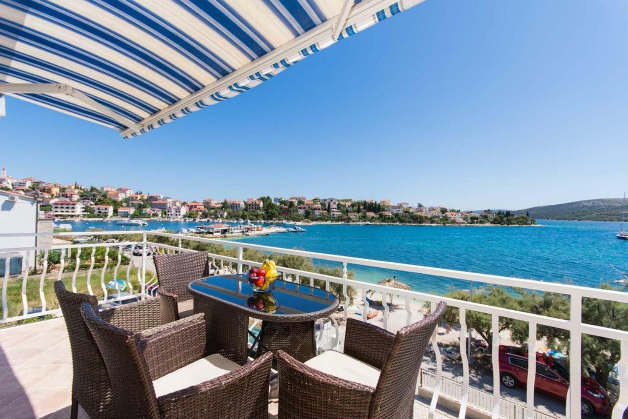 Villa Rozana - Beachfront Wellness Retreat Seget Vranjica Εξωτερικό φωτογραφία